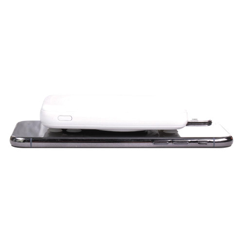 5,000 mAh Qi Certified Combo Charger