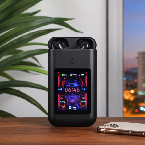 Juicy Jams Power Bank & Earbuds Juicy Jams Power Bank & Earbuds