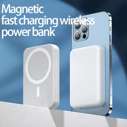 5,000 mAh MagnetoCharge Mag Safe Magnetic Wireless Charging Power Bank 5,000 mAh MagnetoCharge Mag Safe Magnetic Wireless Charging Power Bank