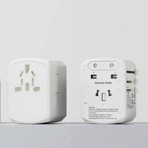 Xoopar Tripper Universal Adapter